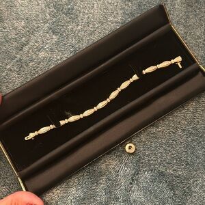 Tennis Bracelet 14k 7.5” Wrist Quality Diamonds
